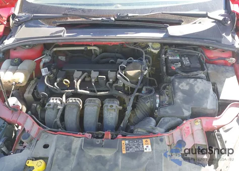 2016 Ford Focus Se z USA, uszkodzony, nr VIN 1FADP3F23GL205057